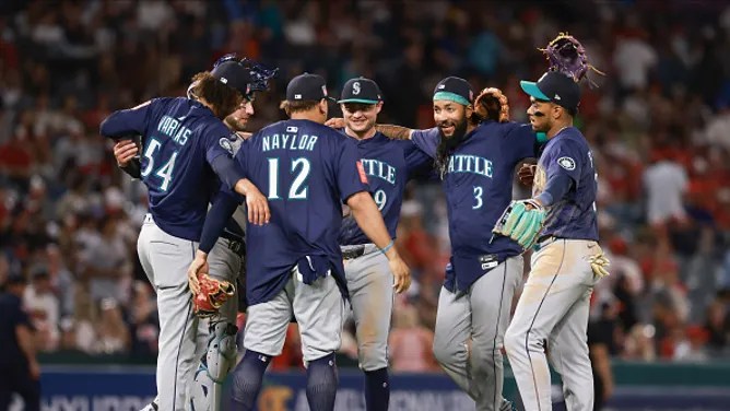 Look Out For Those&nbsp;Mariners